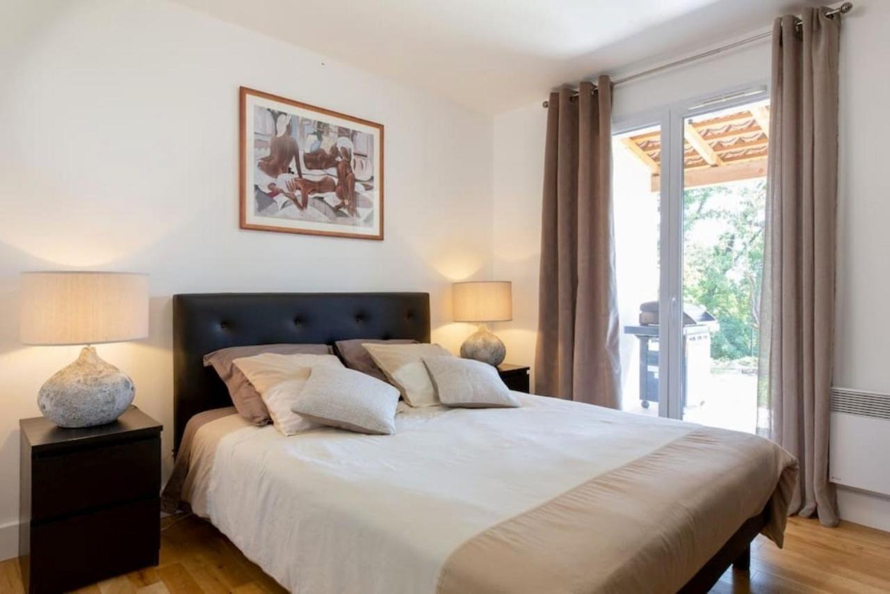 Cote D'Azur, Villa New Gold Dream With Heated And Privat Pool, Sea View Le Rouret Exterior photo